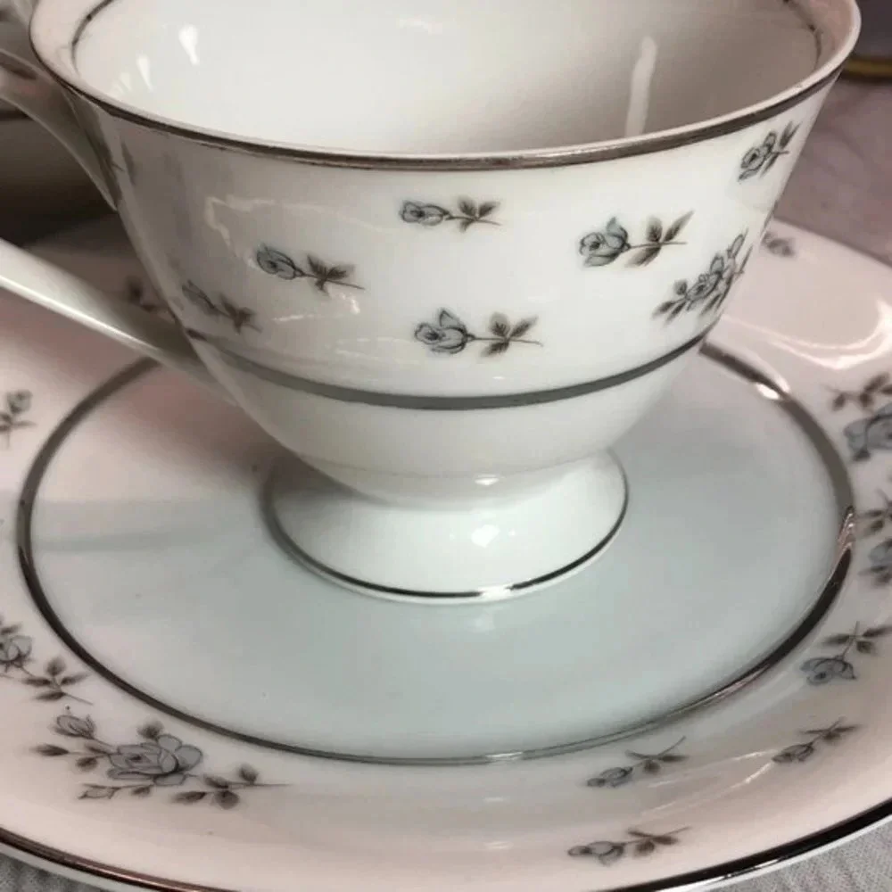 vintage NORLEANS fine china dinnerware made in Japan LORIENT